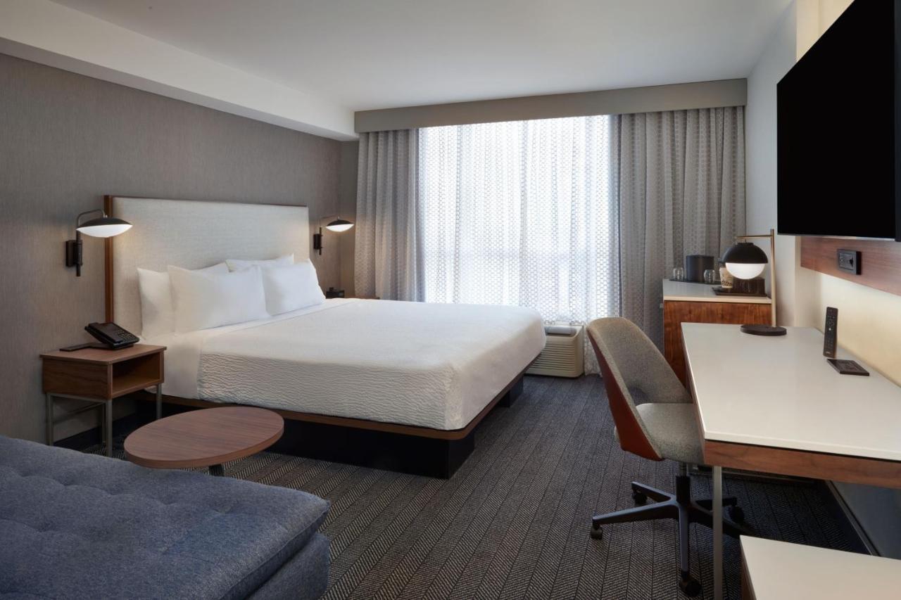 Hotel Courtyard By Marriott Kitchener Exterior foto