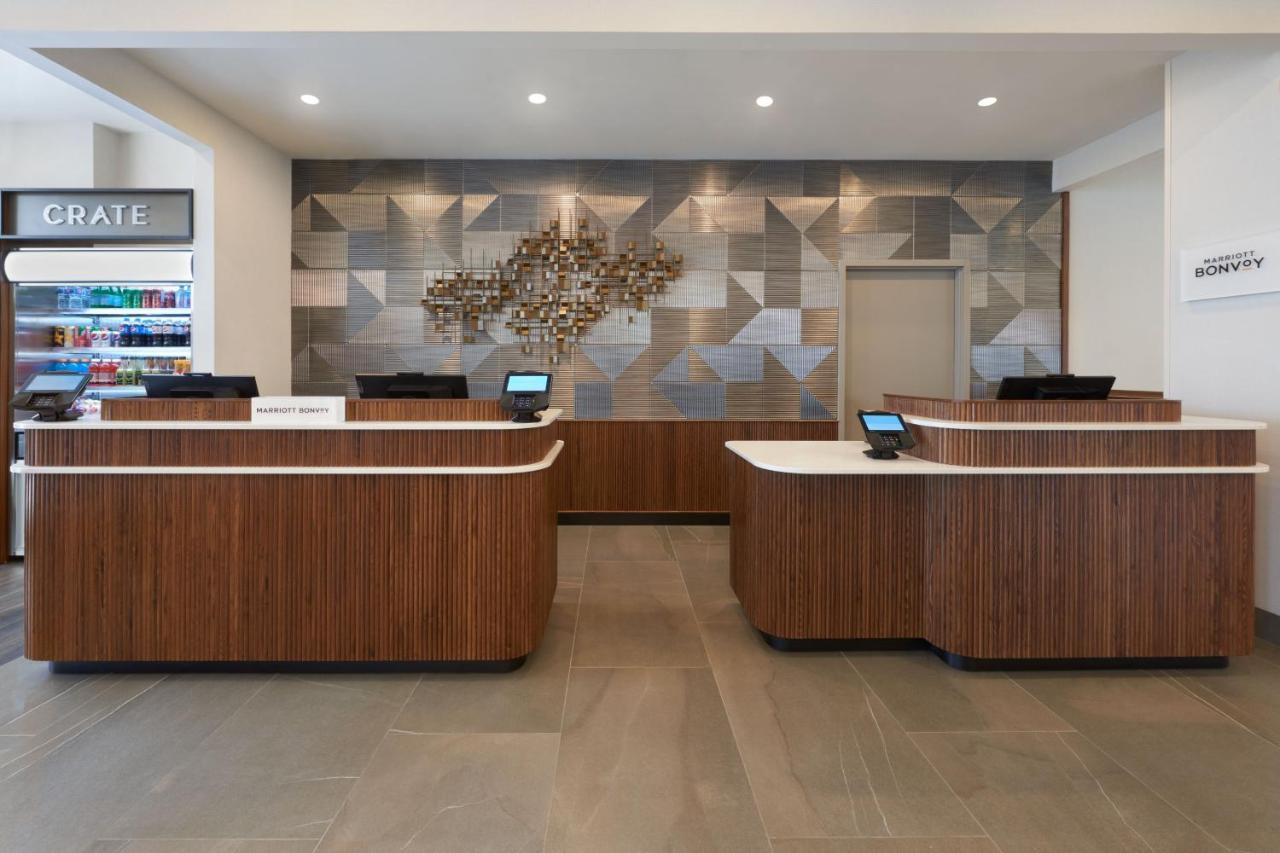Hotel Courtyard By Marriott Kitchener Exterior foto