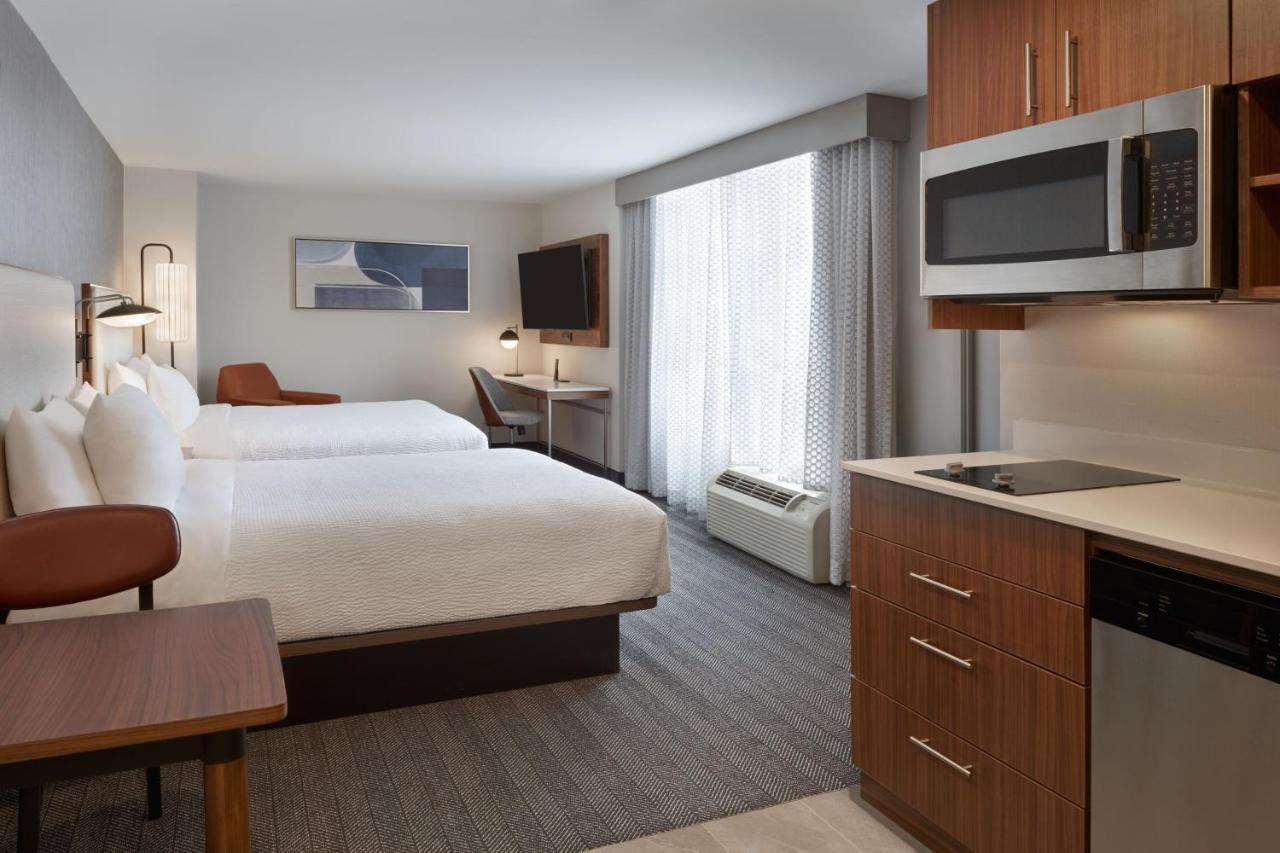 Hotel Courtyard By Marriott Kitchener Exterior foto
